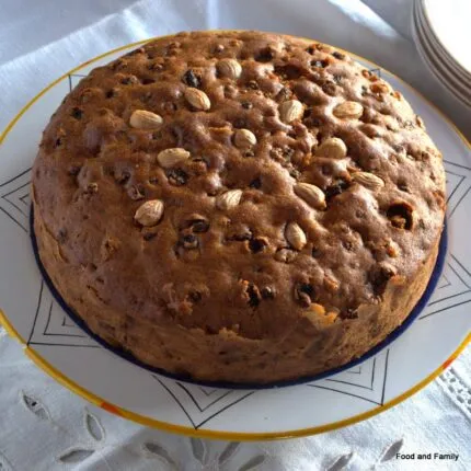 FRUIT CAKE 1KG (DRY CAKE)