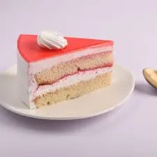 STRAWBERRY PASTRY
