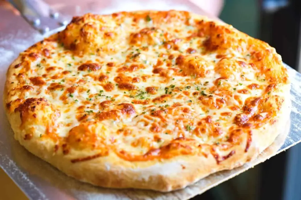 Cheese Pizza (M)